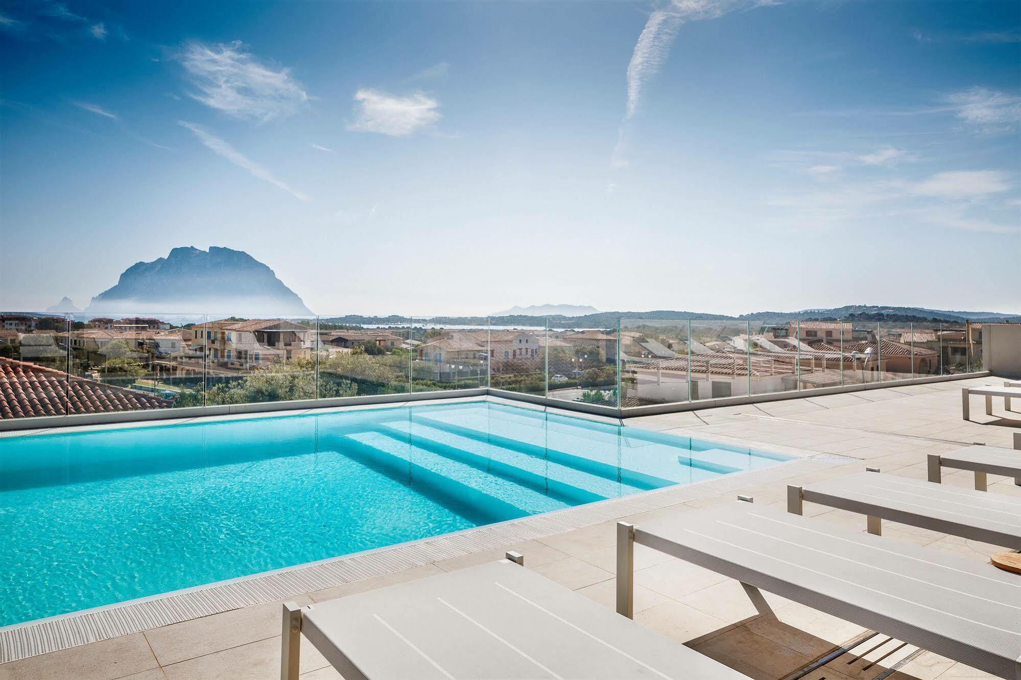 Felix Hotels - Hotel Residence Porto San Paolo Porto San Paolo  Exterior photo